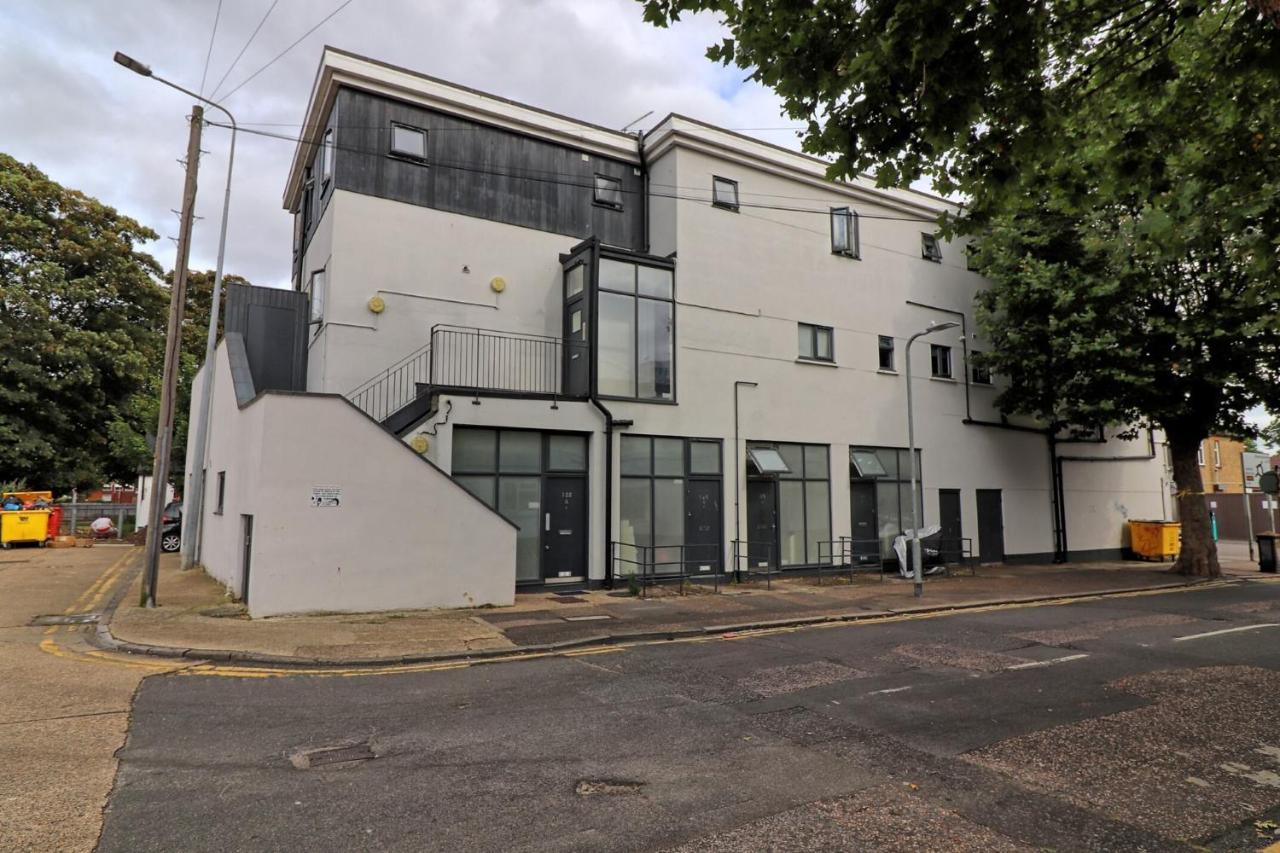 Urban Stylish Apartment - Southend Stays Kültér fotó